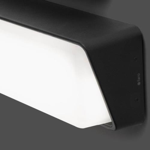 Tijdloze buitenwandlamp Half met LED-licht