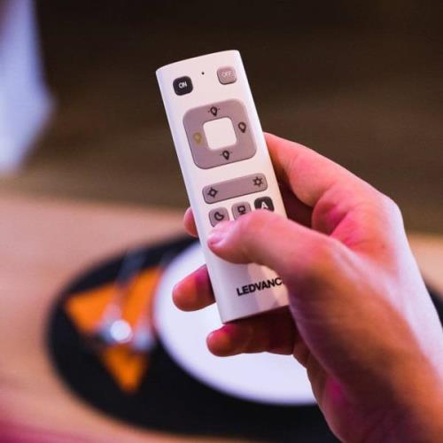 LEDVANCE SMART+ WiFi remote control color change