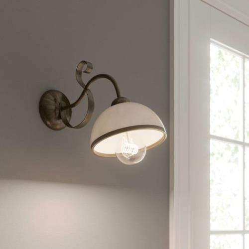 Wandlamp Antica in landhuisstijl, 1-lamp