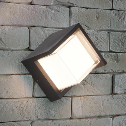 LED buitenwandlamp Puno, IP54, hoekig