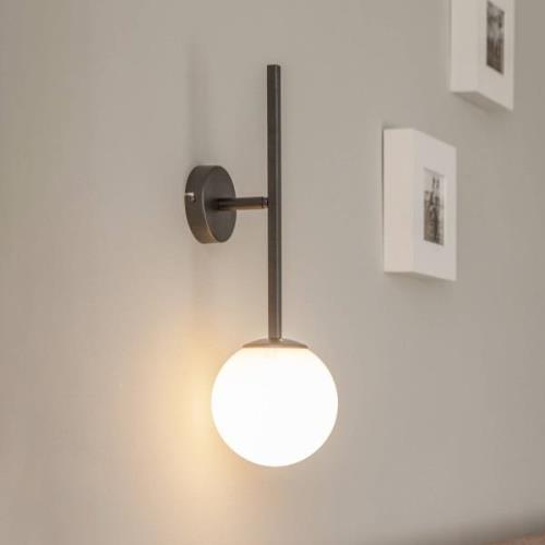 Rune wandlamp met glazen bol, 1-lamp