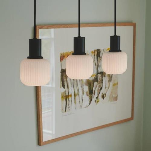 Hanglamp Milford Mini, 3-lamps, zwart, geribbeld glas