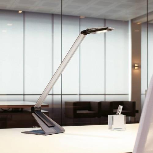 LED bureaulamp MAULsolaris, zilver