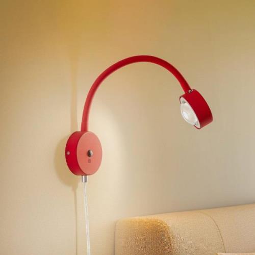 Lindby wandlamp Jyla, rood/wit, lens, 3000K, GX53, flexibele arm