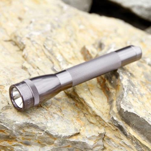 Maglite zaklamp Mini, 2 Cell AA, houder, grijs