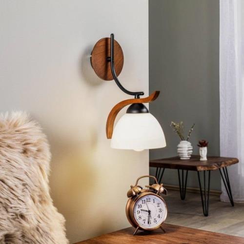 Wandlamp Brakel met houtdetails