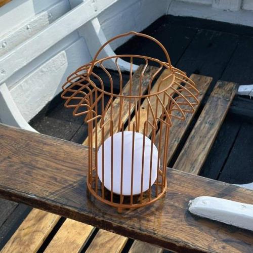 Dyberg Larsen LED tafellamp Basket, terracotta, metaal